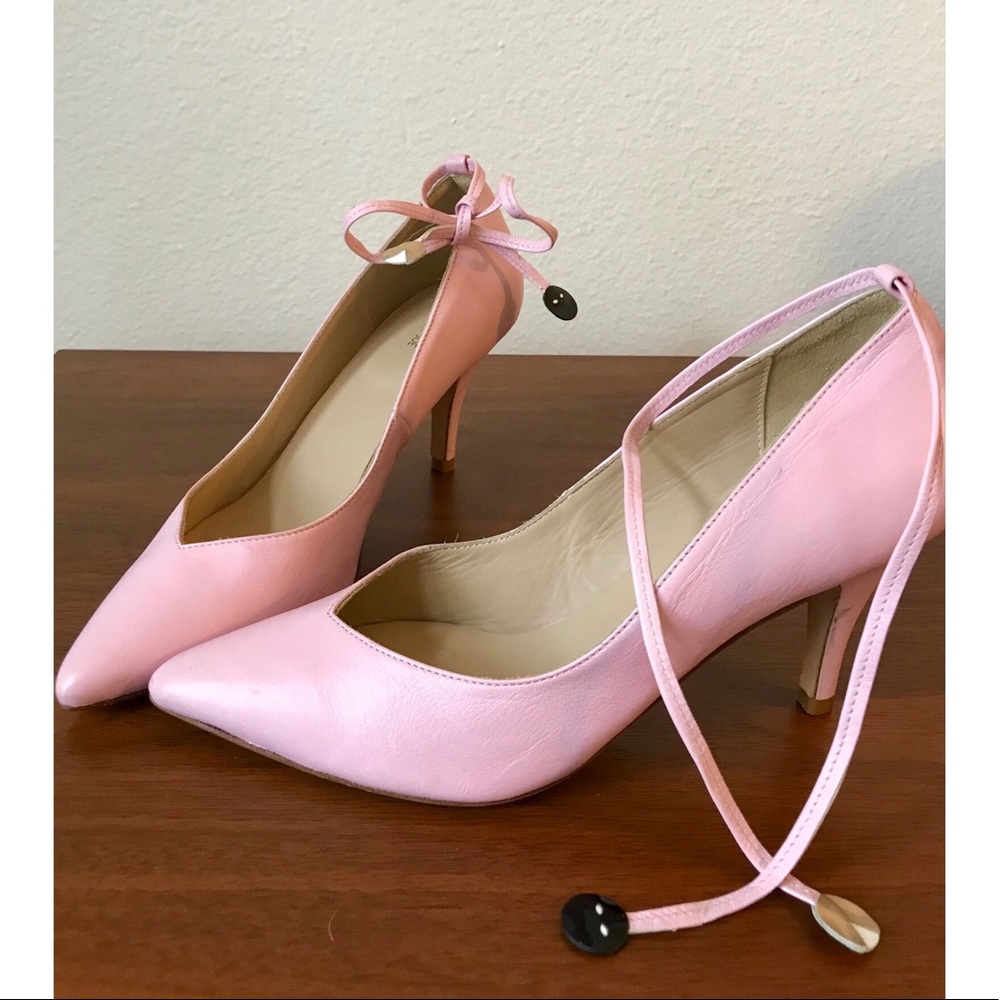Paul and Joe pink leather pumps.